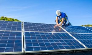 Installation et mise en production des panneaux solaires photovoltaïques à Douvaine